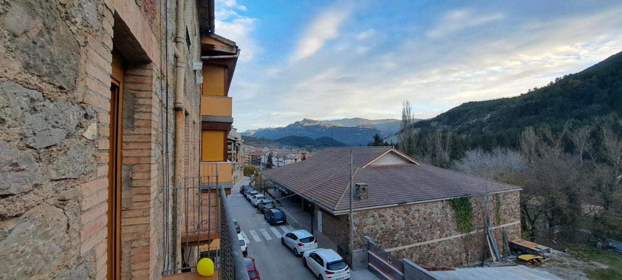 Cal Bardillo Appartement Bagá Buitenkant foto